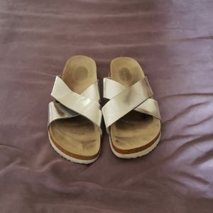 Joe Fresh silver slides. Size 7